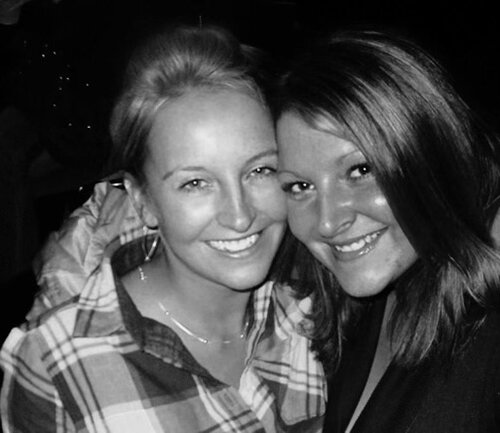 Michelle Welsh (left) and her late sister Angela Welsh.
