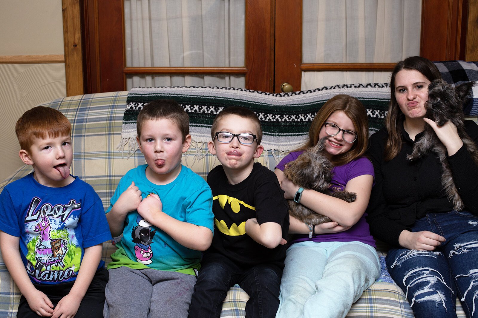 Eastman kids and grandkids hamming it up for the camera.