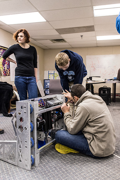 Skyline High School Robotics Eagle Imperium Team 3322