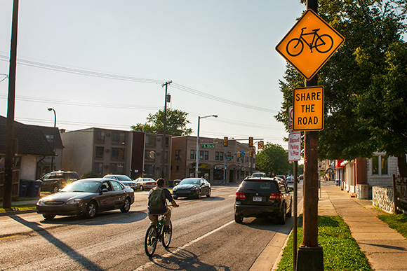 Y'all be careful bicyclists - State and Packard