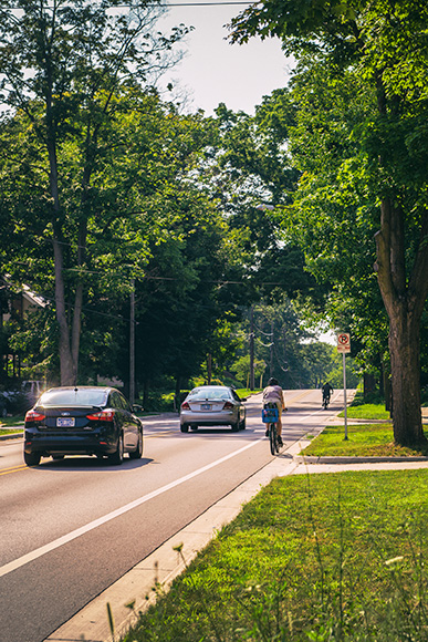 Bike lanes on Dexter Avenue in Ann Arbor