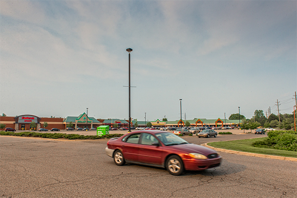 Cutting through the parking lot at Fountain Plaza