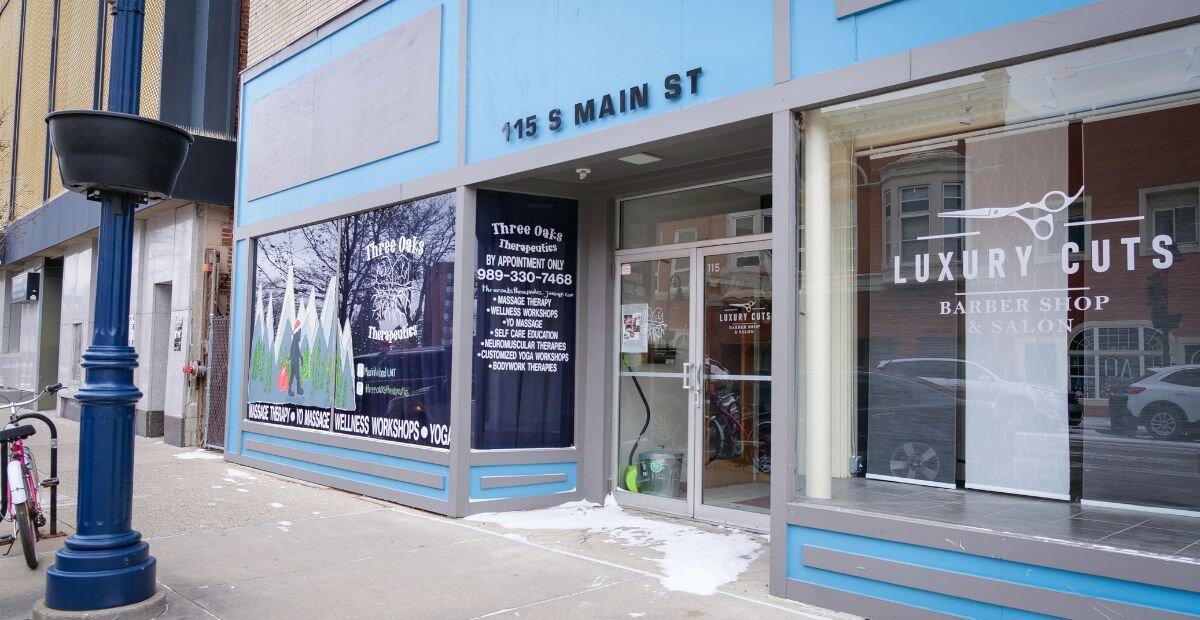 Located at 115 S. Main Street in downtown Mt. Pleasant, Three Oaks Therapeutics opened in January 2021