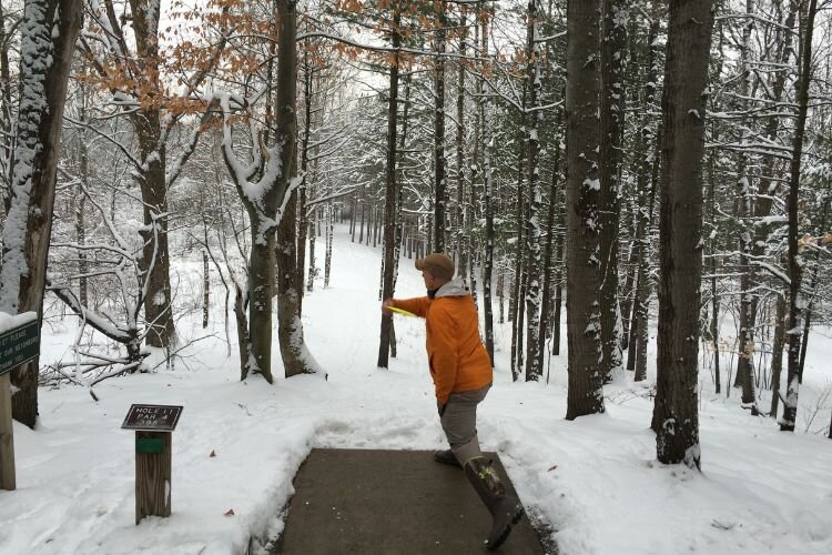 Winter disc golf at Isabella County’s Deerfield Park.