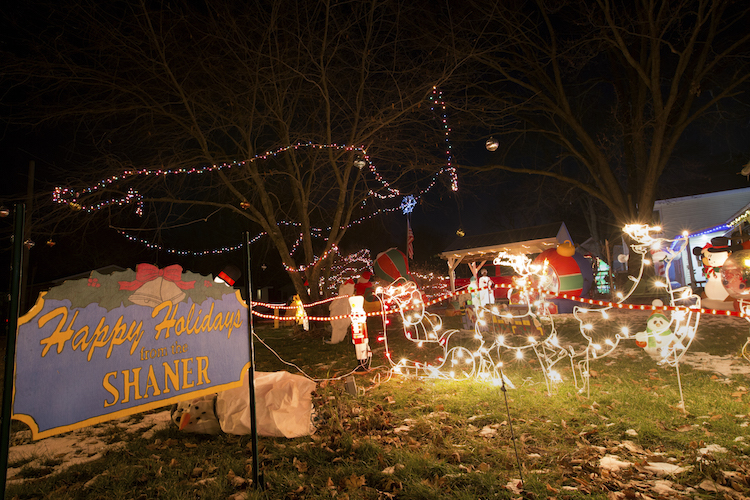 Seven mustsee Christmas light displays in Mt. Pleasant