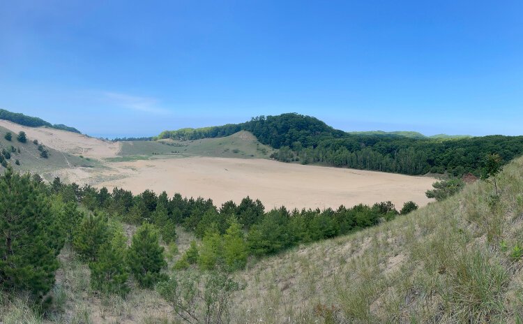 A $200,000 grant for the expansion of the Rosy Mound Natural Area is among six grants the Grand Haven Area Community Foundation recently awarded.