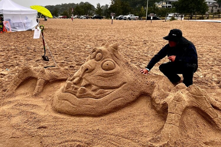 Grand Haven’s annual sand sculpture returns after hiatus