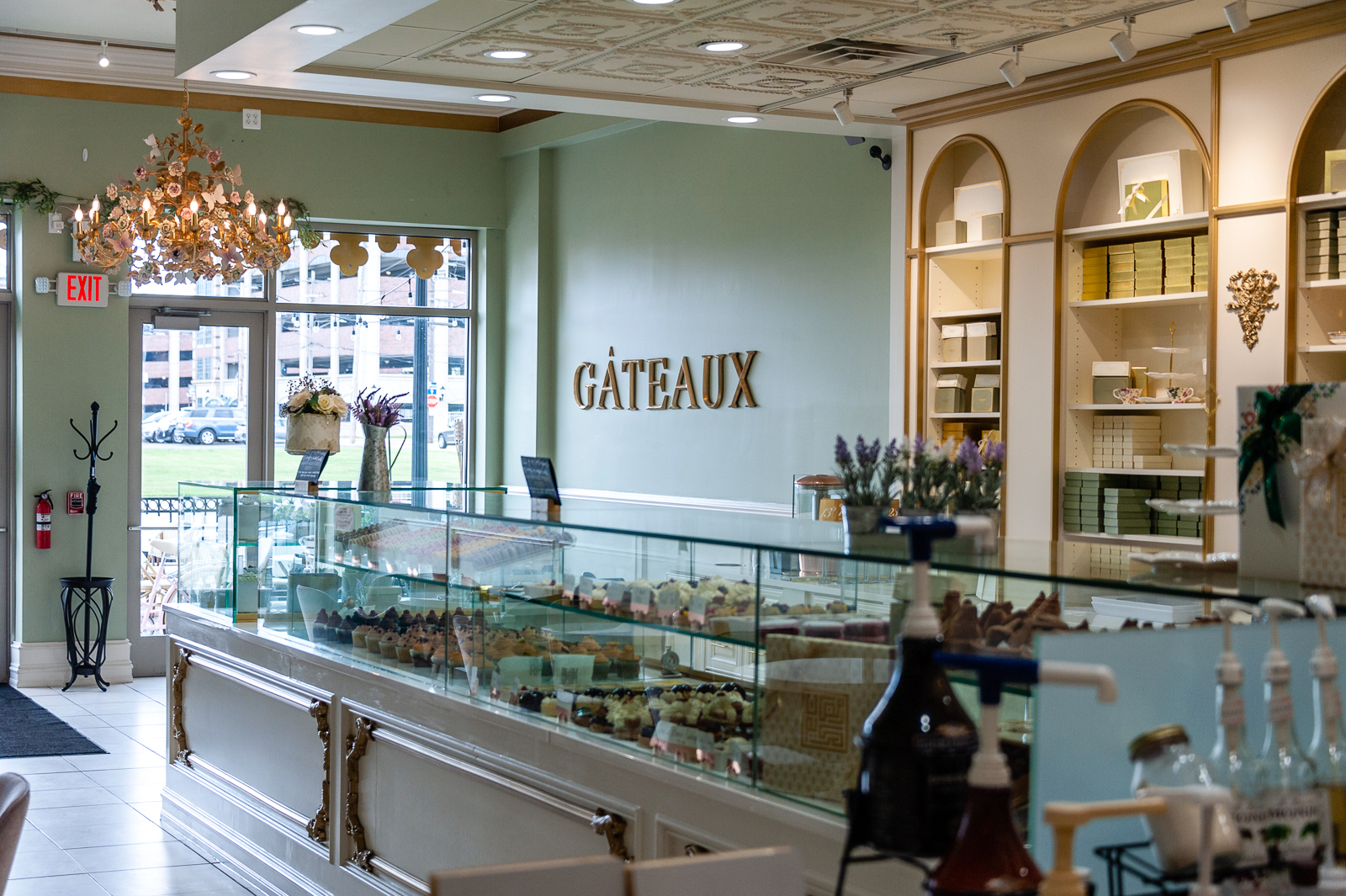 Gateaux Patisserie Brings Old World Elegance To West Dearborn