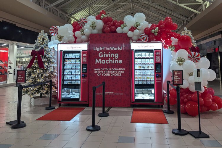 The Light The Way Giving Machine at the Midland Mall