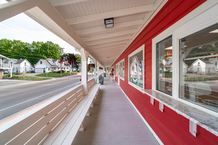 The new 2,400-square-foot building resembles the original in almost every way – including the same color, roofline, and front porch. 