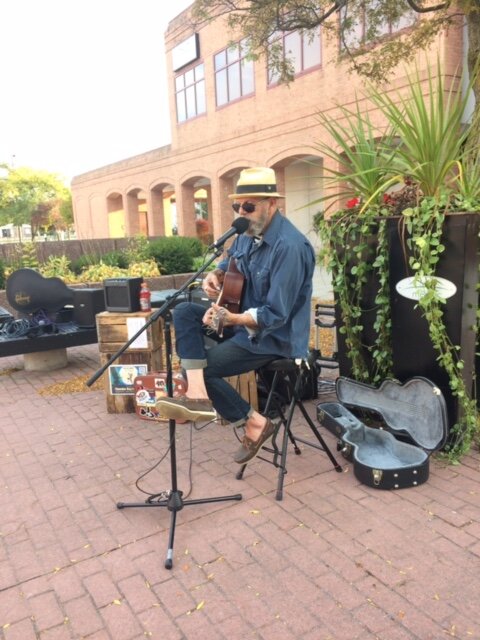 Lee Kitzman kicked off the Wednesday lunch music program in Alpena. 