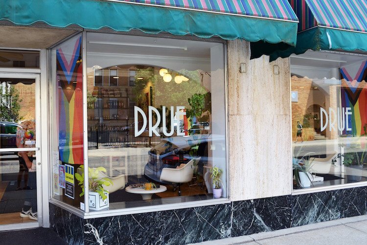 An outside view of DRUE Salon, 115 W. Lovell Ave., 