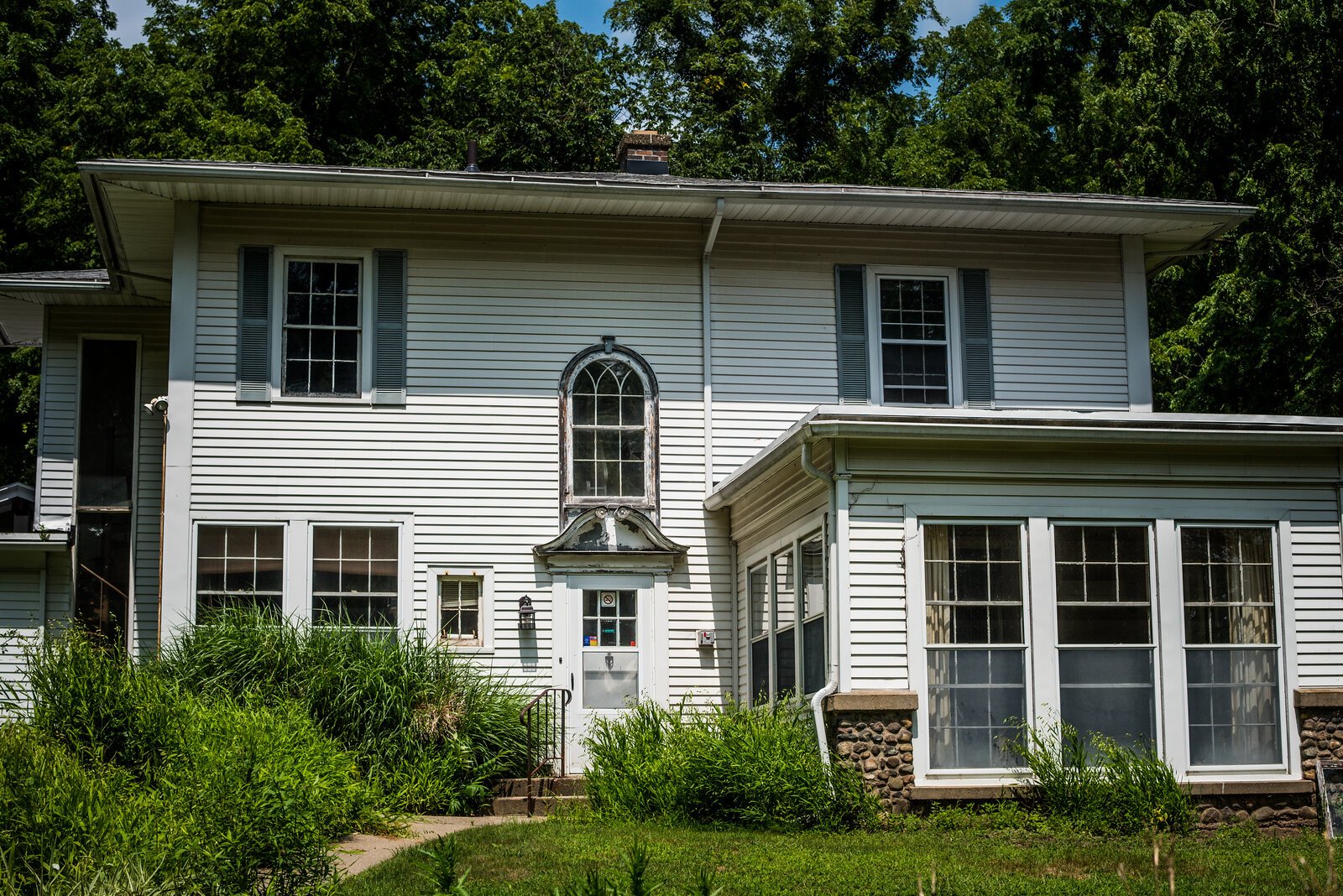 A new house on Douglass Avenue purchased by Healthy House for Women