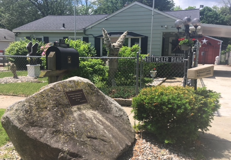 Eastside residents like their gardens, like this creative residence on Wallace.