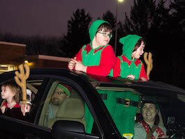 Drive thru Holiday Parade King-Westwood