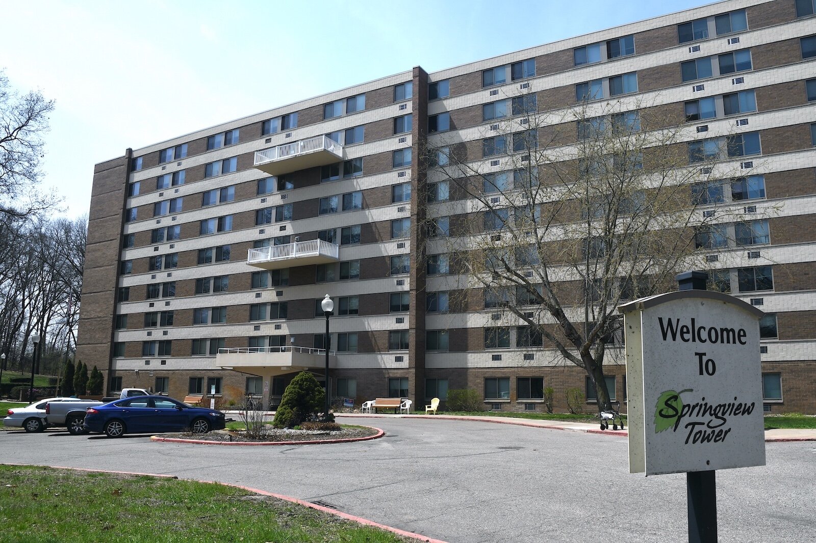 Springview Towers, just off North Avenue and south of Roosevelt Avenue.