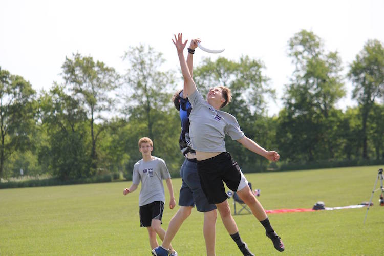 Wyatt Harris attempts to block a catch. Photo by Lindsay Winsborrow