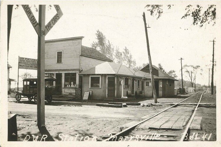 Rhadigan's general store and post office/DUR station in 1920's Marysville.