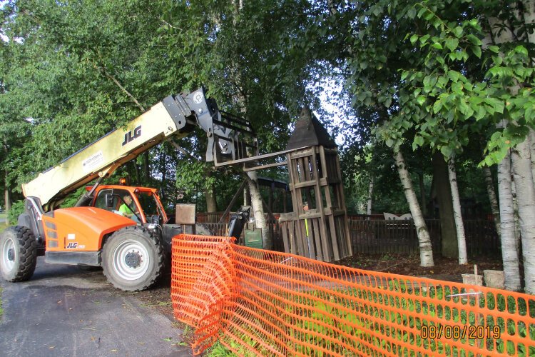 Work is being done at the site of the new Imagination Station in St. Clair