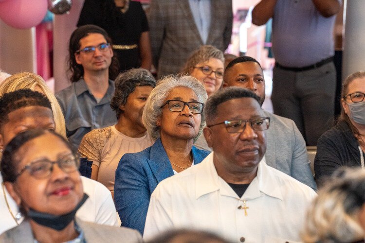 Audience members attending the Stanley Wall induction ceremony held at the Carnegie Museum. 