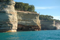 Pictured Rocks thumb