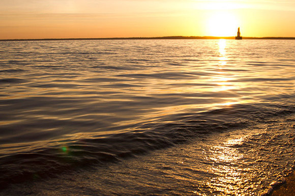 Lake Michigan surrounds the Garden Peninsula.